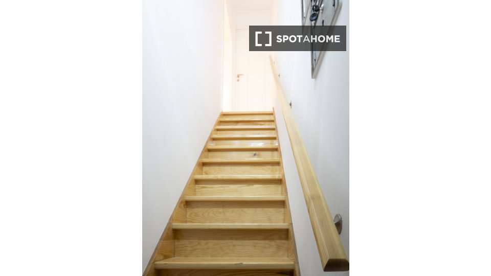 Apartment mono Lisbon, 45m² — photo 4