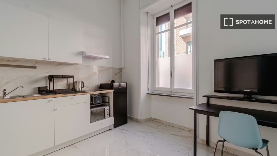 Apartment mono Turin — photo 1