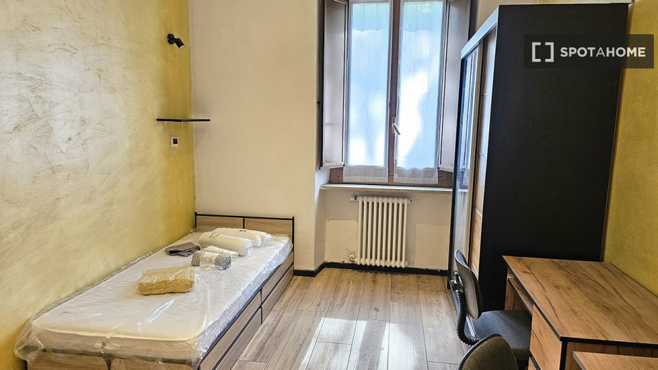 Chambre double Turin, 3 chambres, 75m² — photo 2