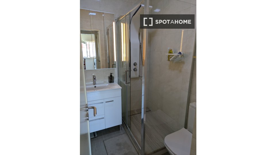 Apartment mono Lisbon, 55m² — photo 9