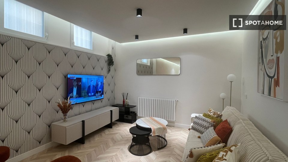 Apartment Madrid, 2 beds, 80m² — photo 4