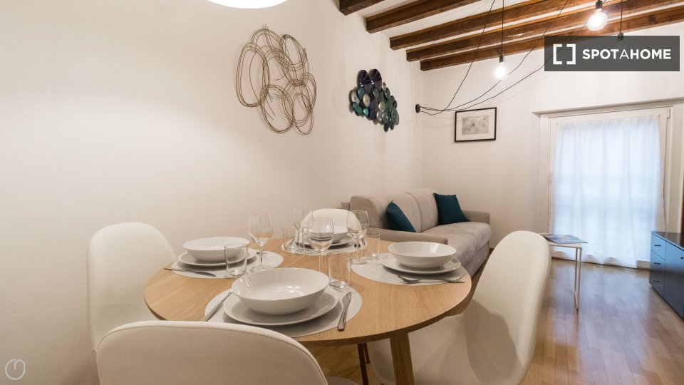 Apartment Milan, 1 bed, 50m² — photo 2