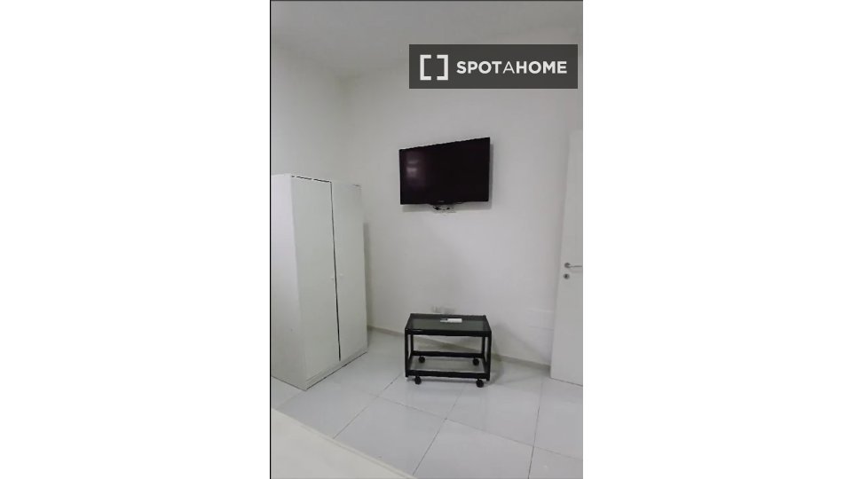 Apartment Rome, 2 beds, 62m² — photo 3