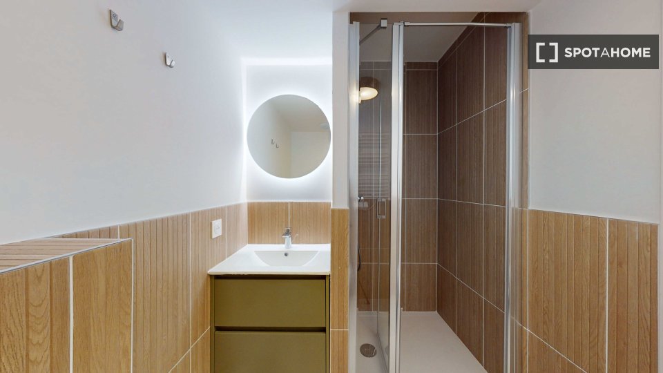 Chambre double Paris, 9 chambres — photo 4