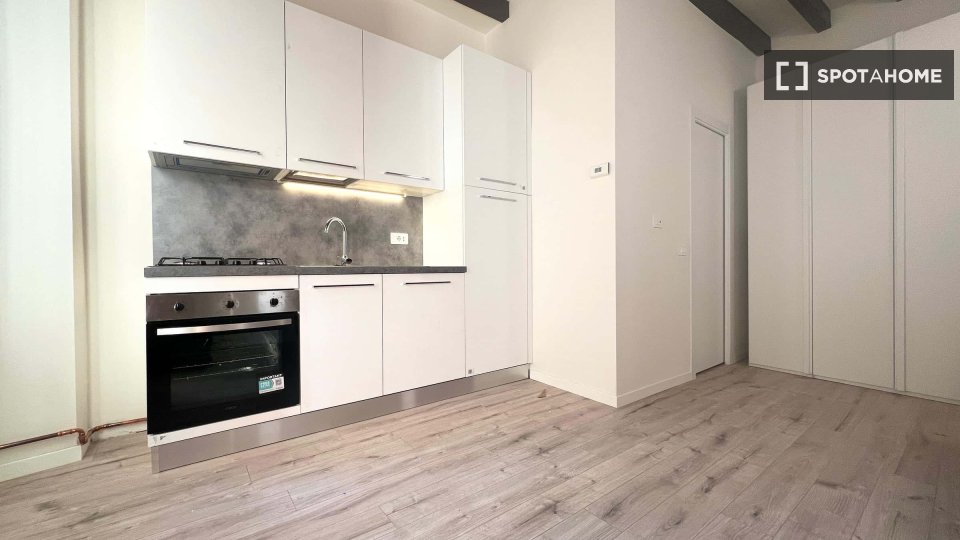 Apartment mono Milan, 28m² — photo 6