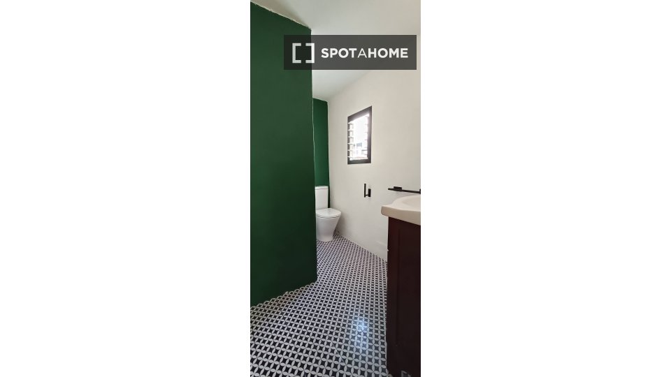 Chambre double Valence, 3 chambres, 85m² — photo 18
