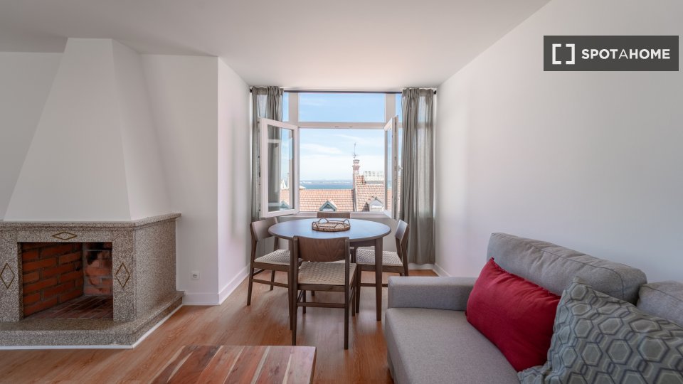 Apartment Lisbon, 2 beds, 97m² — photo 5