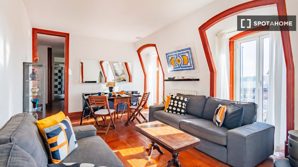 Apartment Lisbon, 3 beds — photo 19