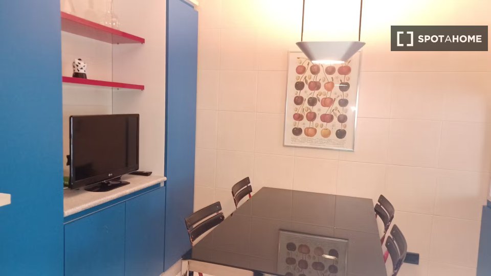 Double room Milan, 2 beds — photo 6
