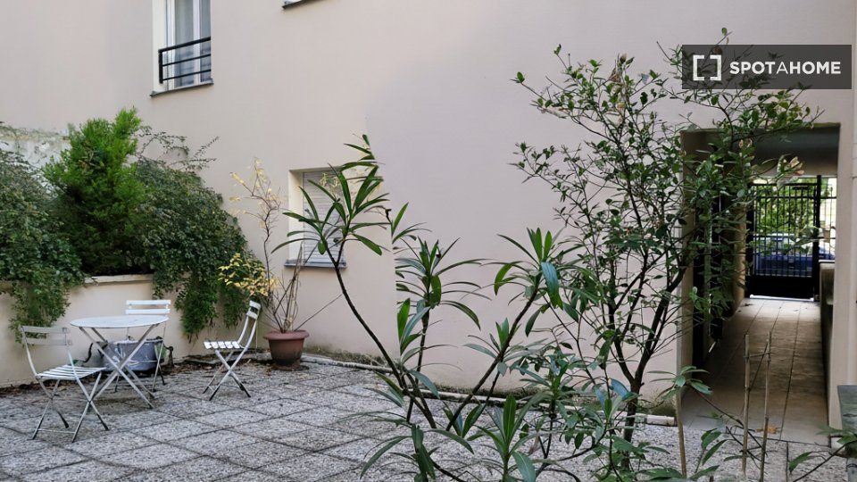 Apartment mono Paris, 44m² — photo 1