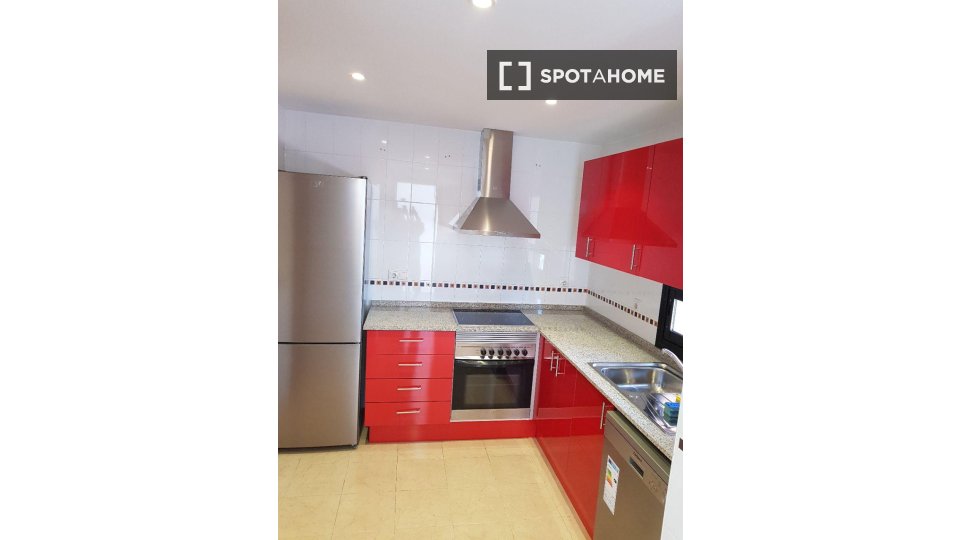 Apartment Alicante, 3 beds, 240m² — photo 2