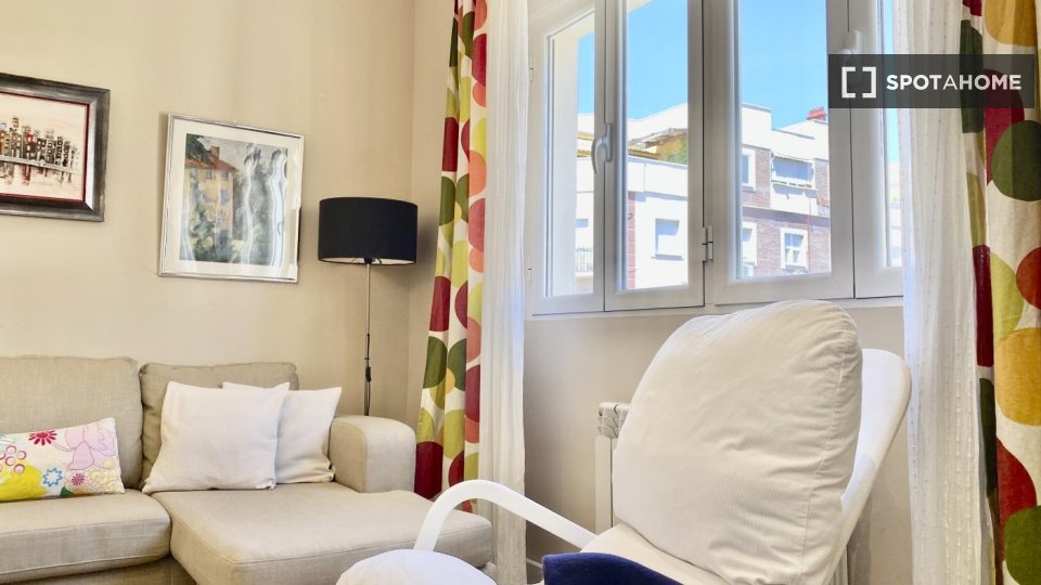 Apartment Madrid, 2 beds — photo 11