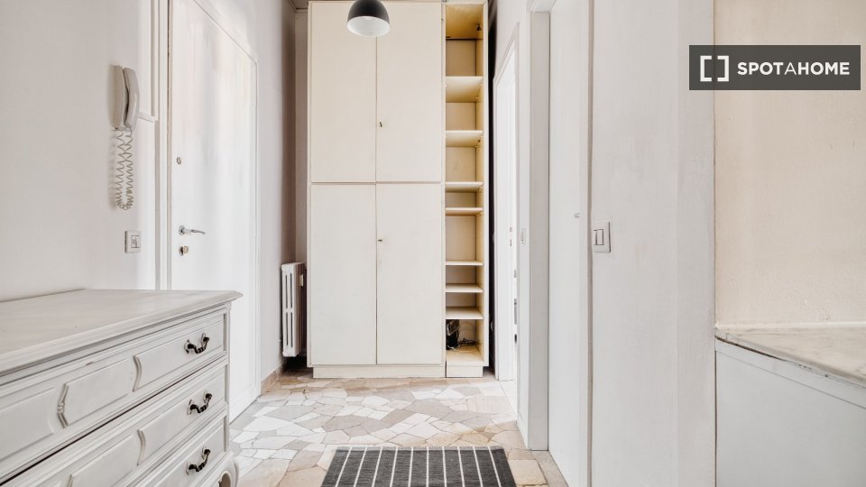 Apartment Milan, 1 bed, 38m² — photo 16