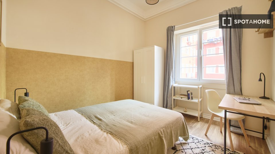 Double room Lisbon, 11 beds — photo 12