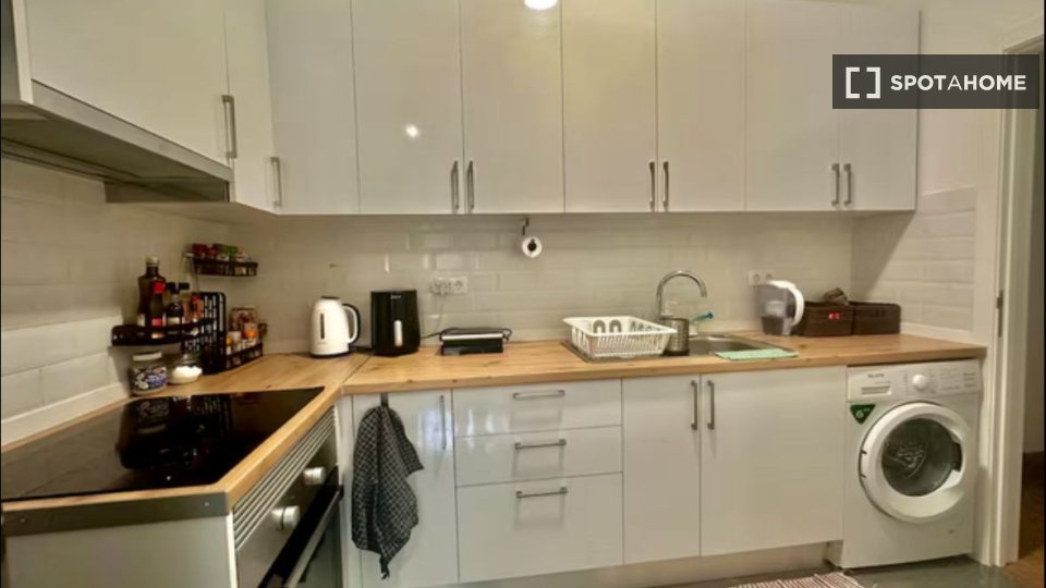 Apartment mono Lisbon, 60m² — photo 5