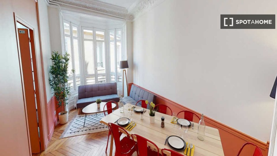 Camera doppia Parigi, 8 camere, 190m² — foto 4