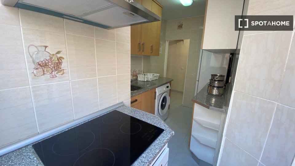 Double room Madrid, 4 beds — photo 19