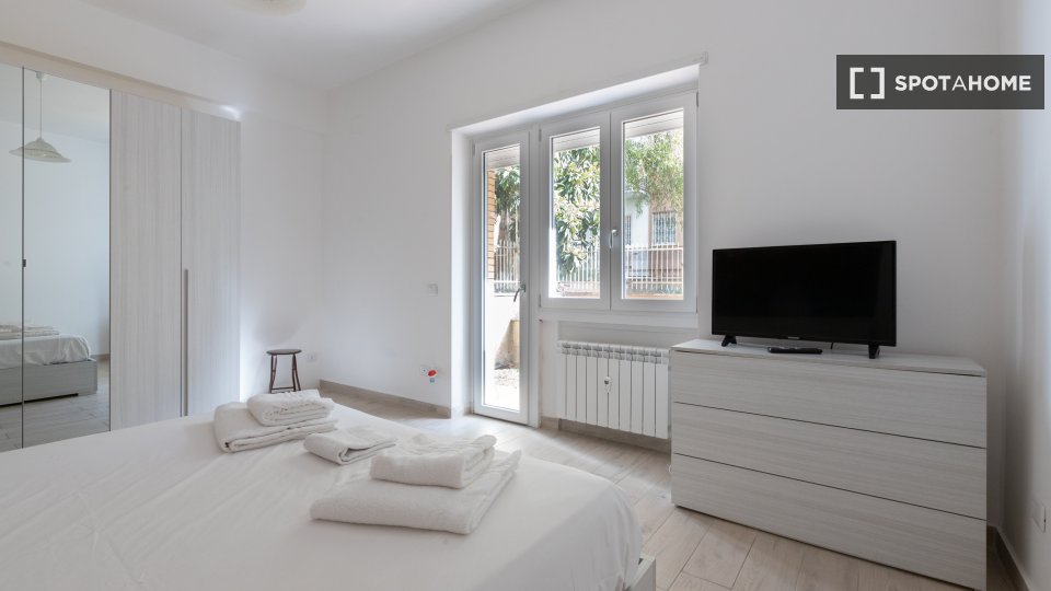 Apartment mono Rome, 48m² — photo 4