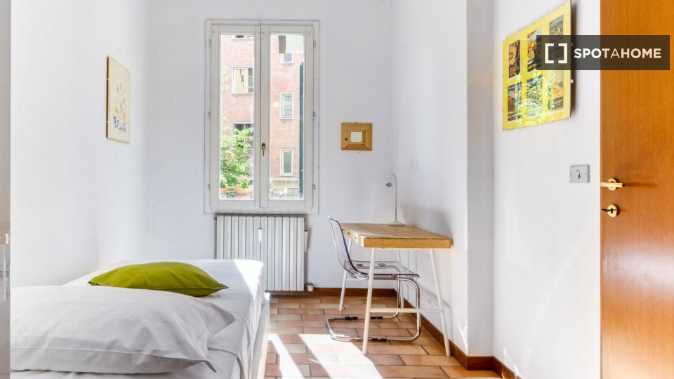 Apartment Bologna, 2 beds — photo 15