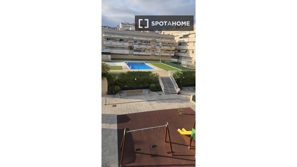 Double room Barcelona, 1 bed, 100m² — photo 10