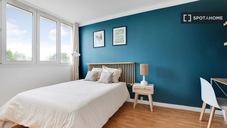 Chambre double Paris, 4 chambres — photo 27