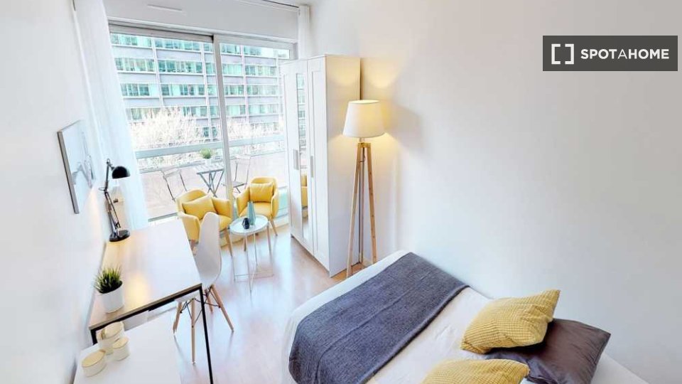 Double room Paris, 3 beds, 70m² — photo 6