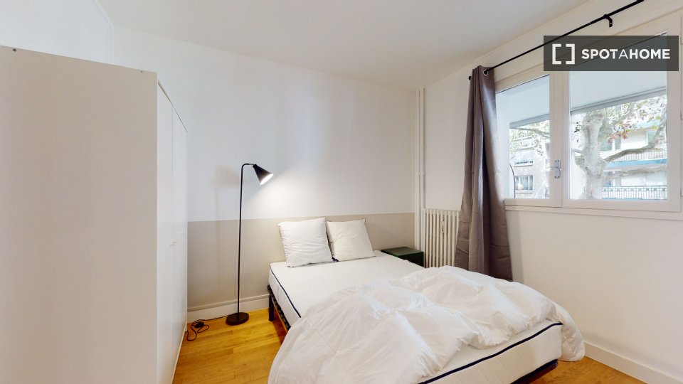 Double room Lyon, 15 beds — photo 1