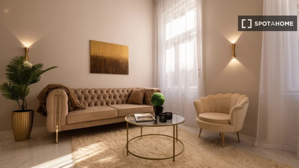 Apartment Budapest, 2 beds, 90m² — photo 6