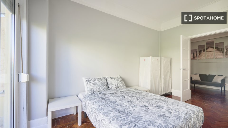 Double room Lisbon, 16 beds — photo 5