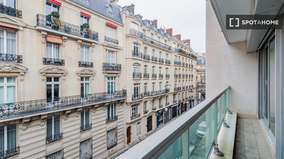 Apartment Paris, 2 beds, 61m² — photo 3