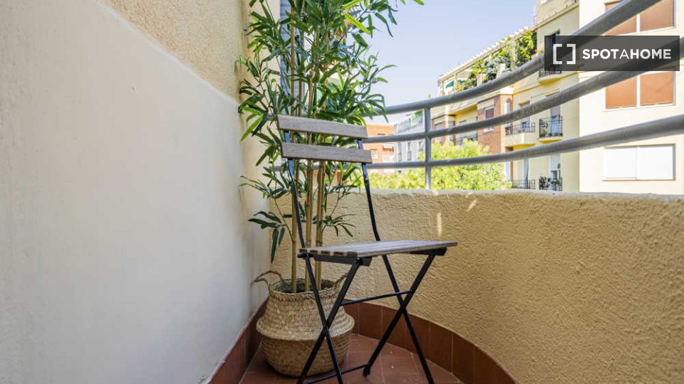 Double room Madrid, 4 beds — photo 61