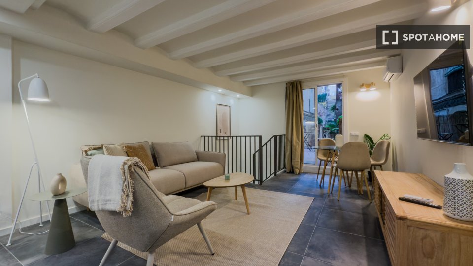 Apartment Barcelona, 1 bed, 40m² — photo 8