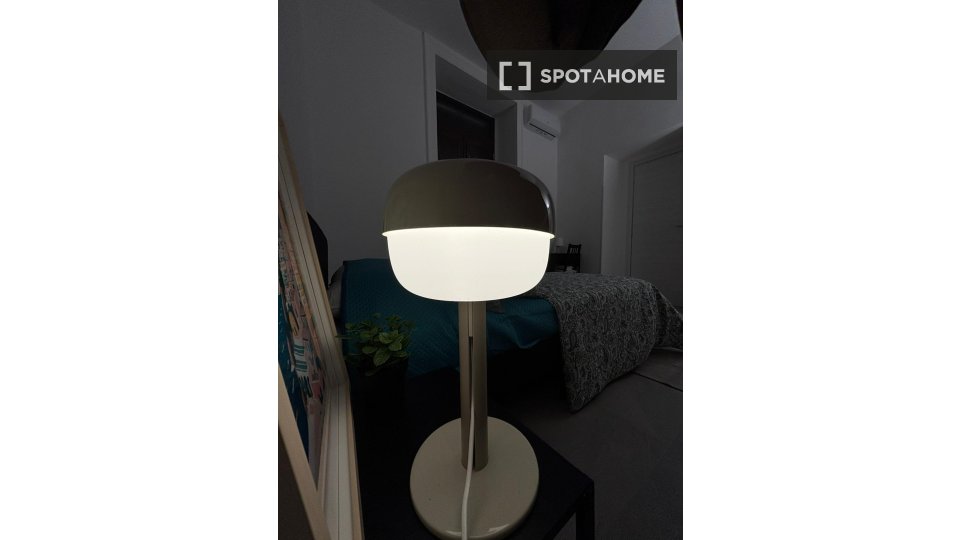 Double room Naples, 4 beds — photo 13