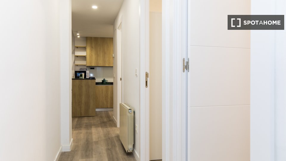 Double room Zaragoza, 4 beds — photo 19