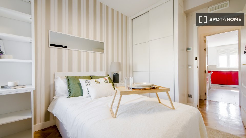 Double room Madrid, 7 beds — photo 14