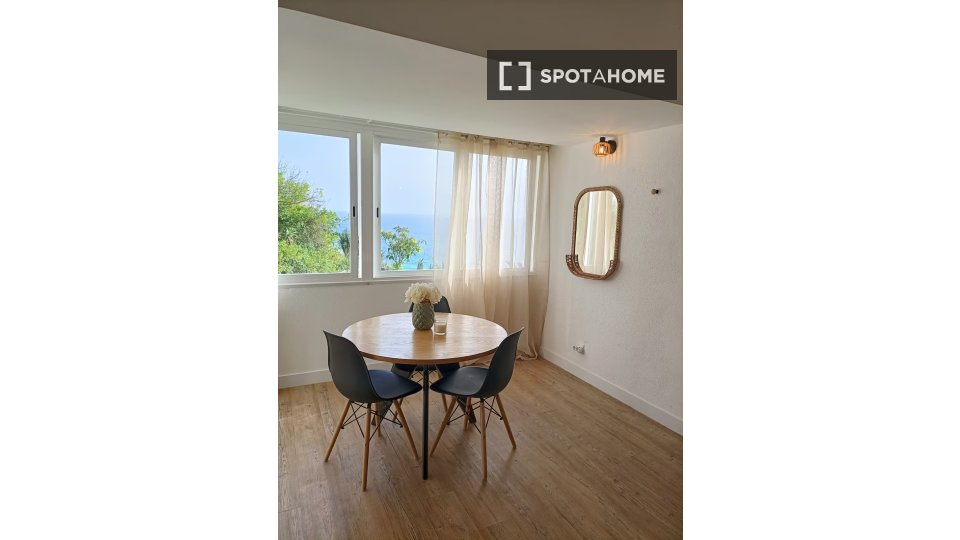 Apartment mono Lisbon — photo 5