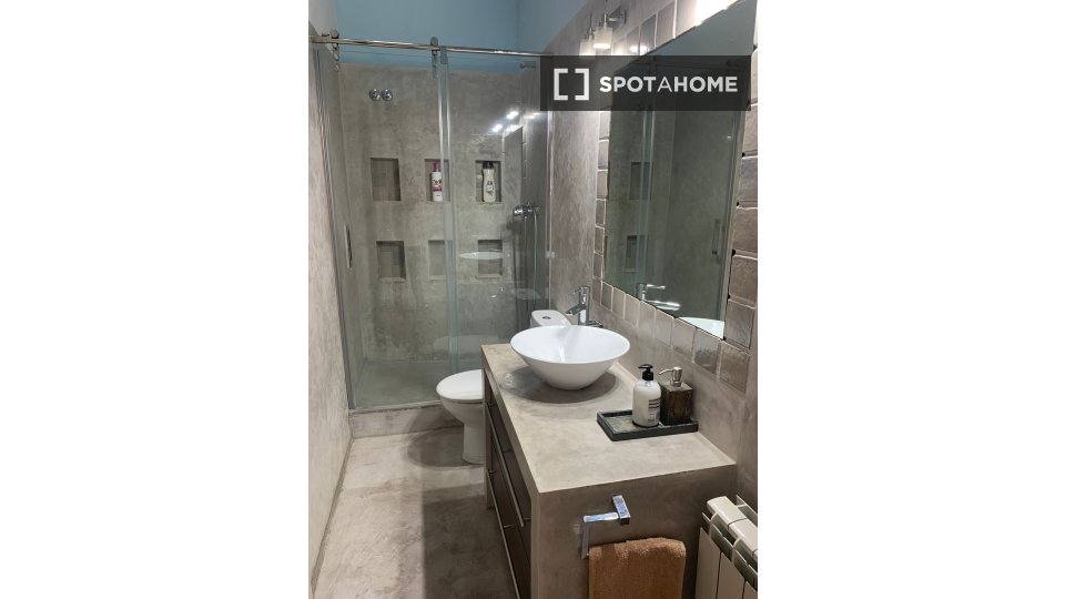 Apartment Barcelona, 2 beds, 100m² — photo 1