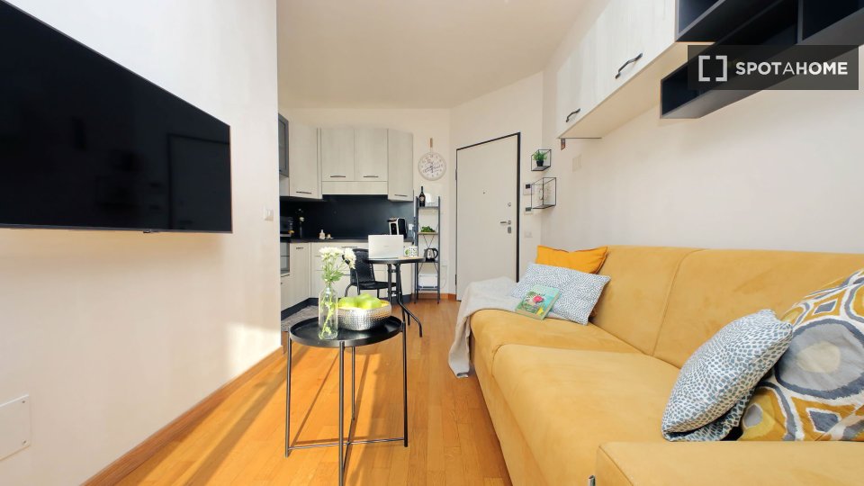 Apartment Rome, 1 bed, 40m² — photo 11