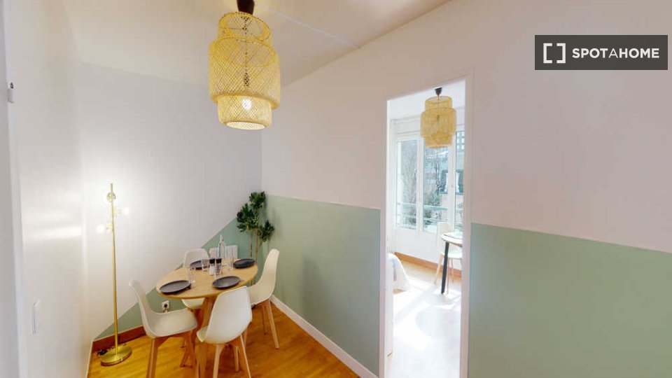 Double room Paris, 4 beds, 90m² — photo 8