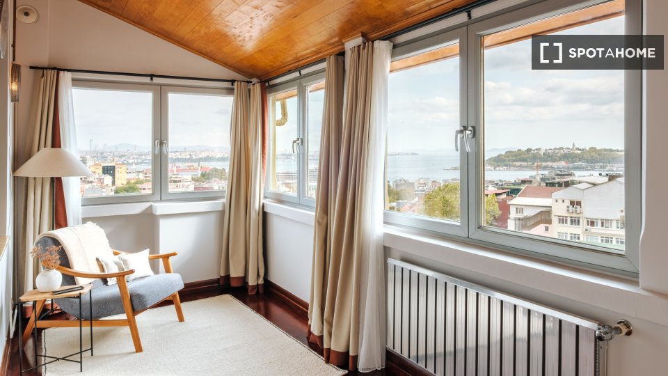 Apartment Istanbul, 1 bed — photo 1