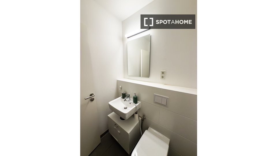Apartment Berlin, 3 beds, 98m² — photo 6