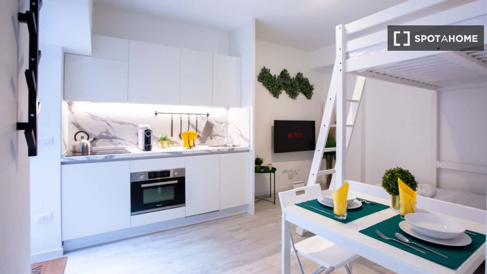 Apartment Milan, 1 bed — photo 5