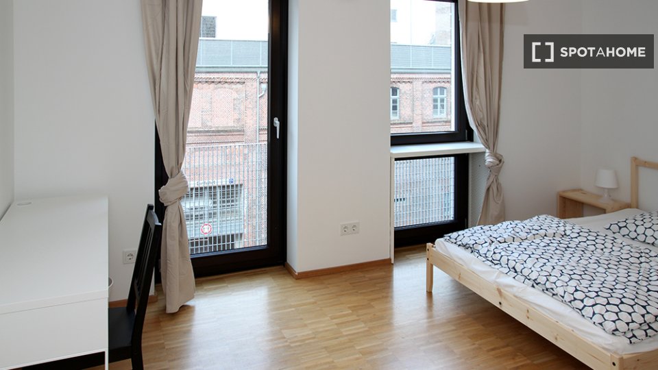Double room Hamburg, 4 beds, 103m² — photo 5