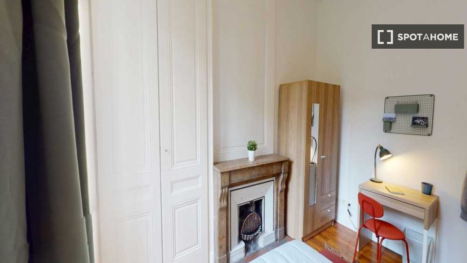 Double room Lyon, 4 beds, 80m² — photo 13