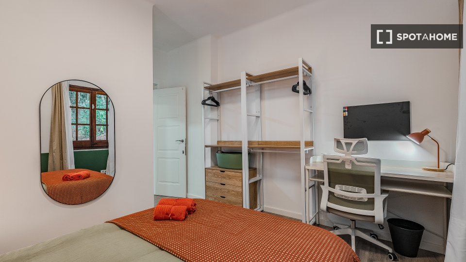 Double room Barcelona, 6 beds, 227m² — photo 62