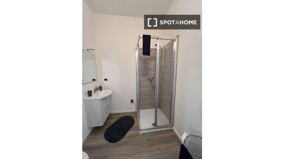 Double room Trento, 4 beds — photo 17
