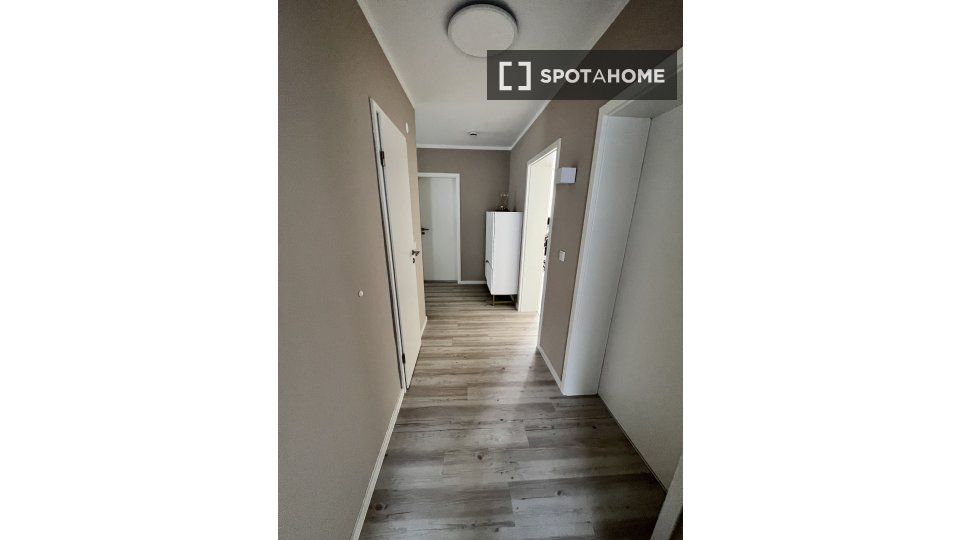 Apartment Cologne, 1 bed, 70m² — photo 5