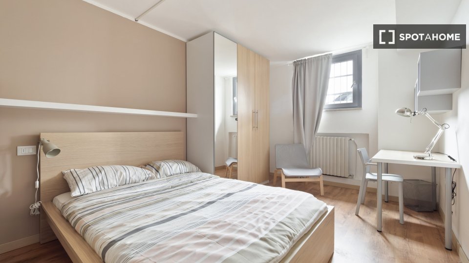 Double room Milan, 5 beds, 131m² — photo 10