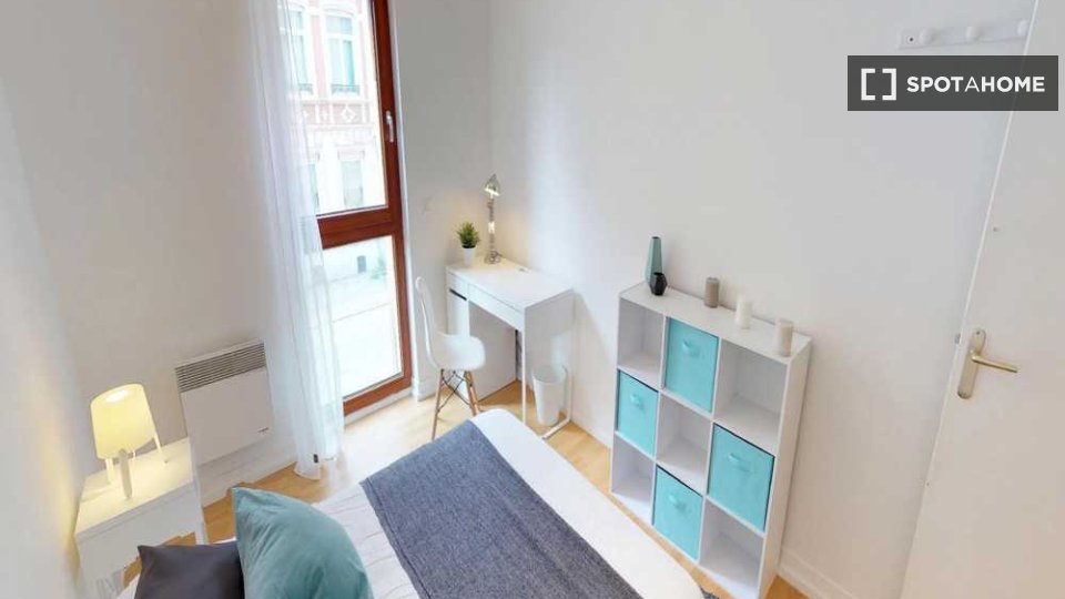 Double room Lille, 4 beds, 70m² — photo 12