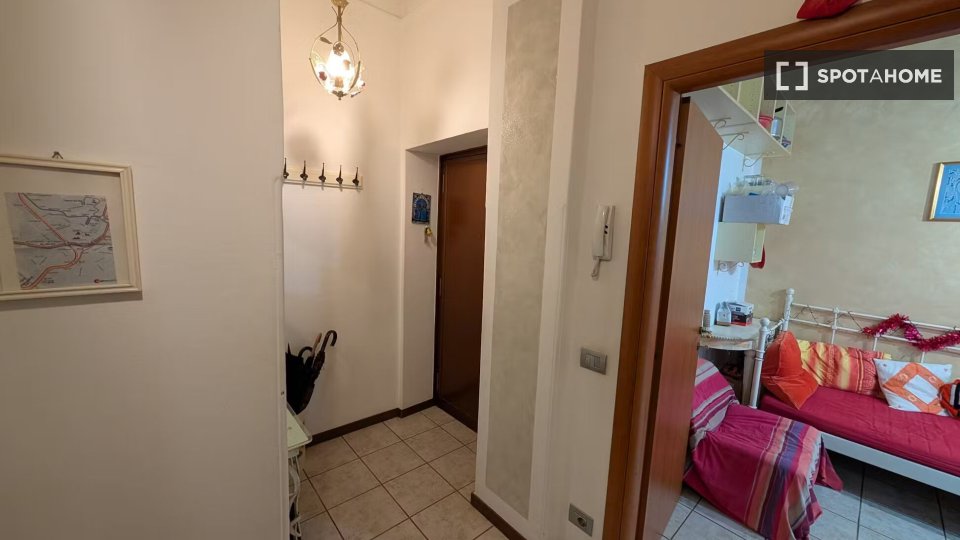 Double room Milan, 3 beds, 90m² — photo 10